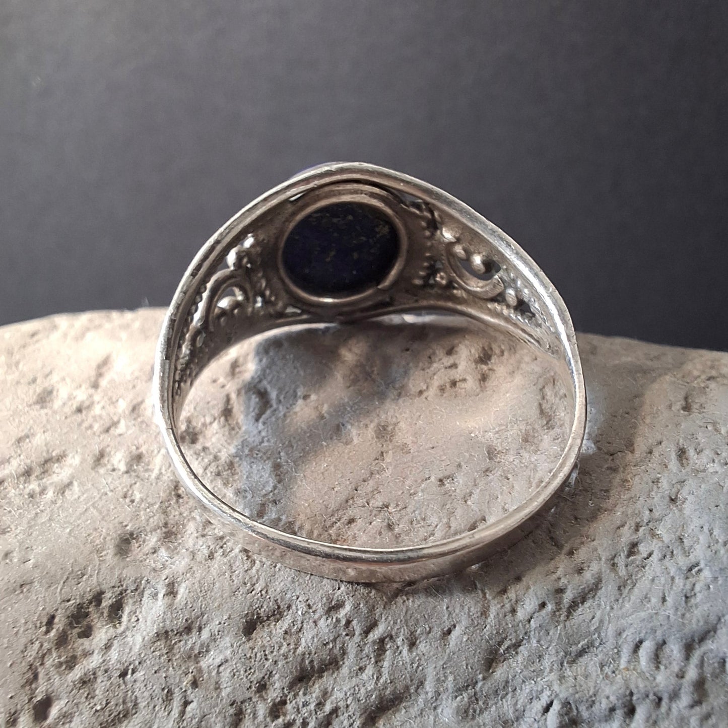 Vintage Ethnic Lapis Lazuli Sterling Silver Ring