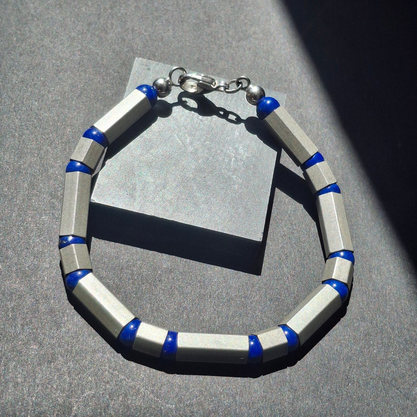Modernist 925 Silver & Lapis Lazuli Geometric Bead Bracelet